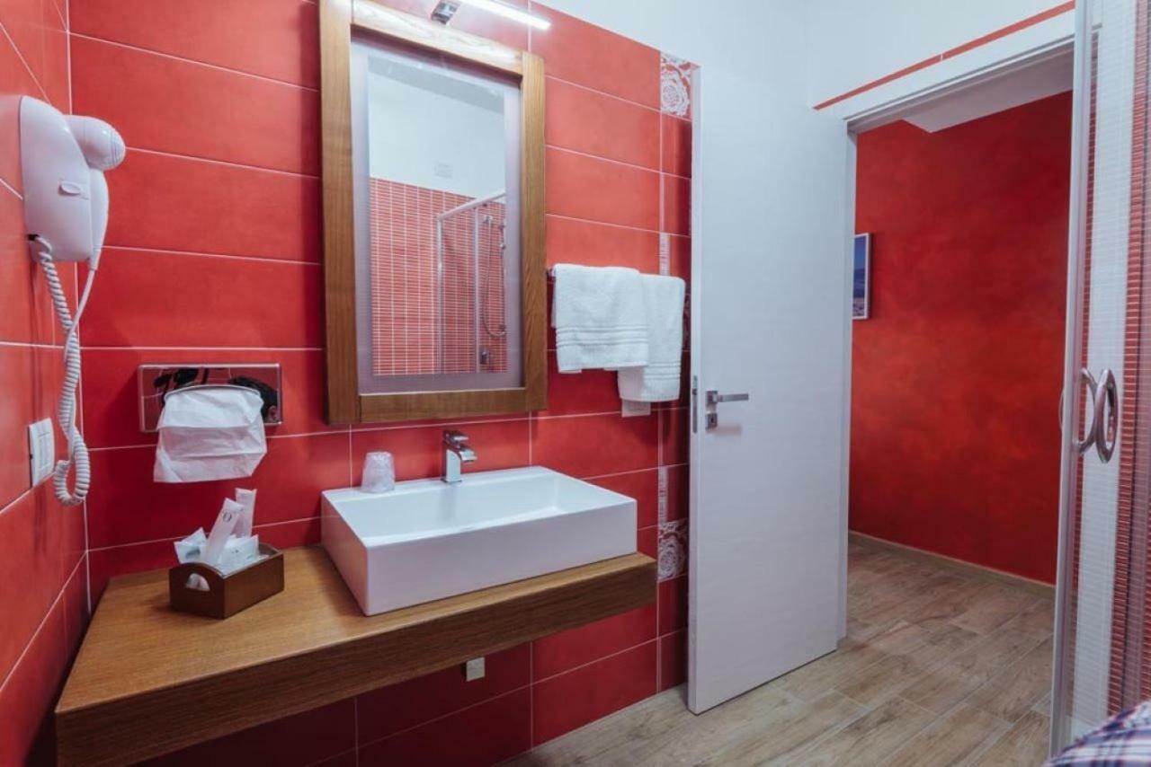 Le Vele Di Balestrate Hotel Kültér fotó