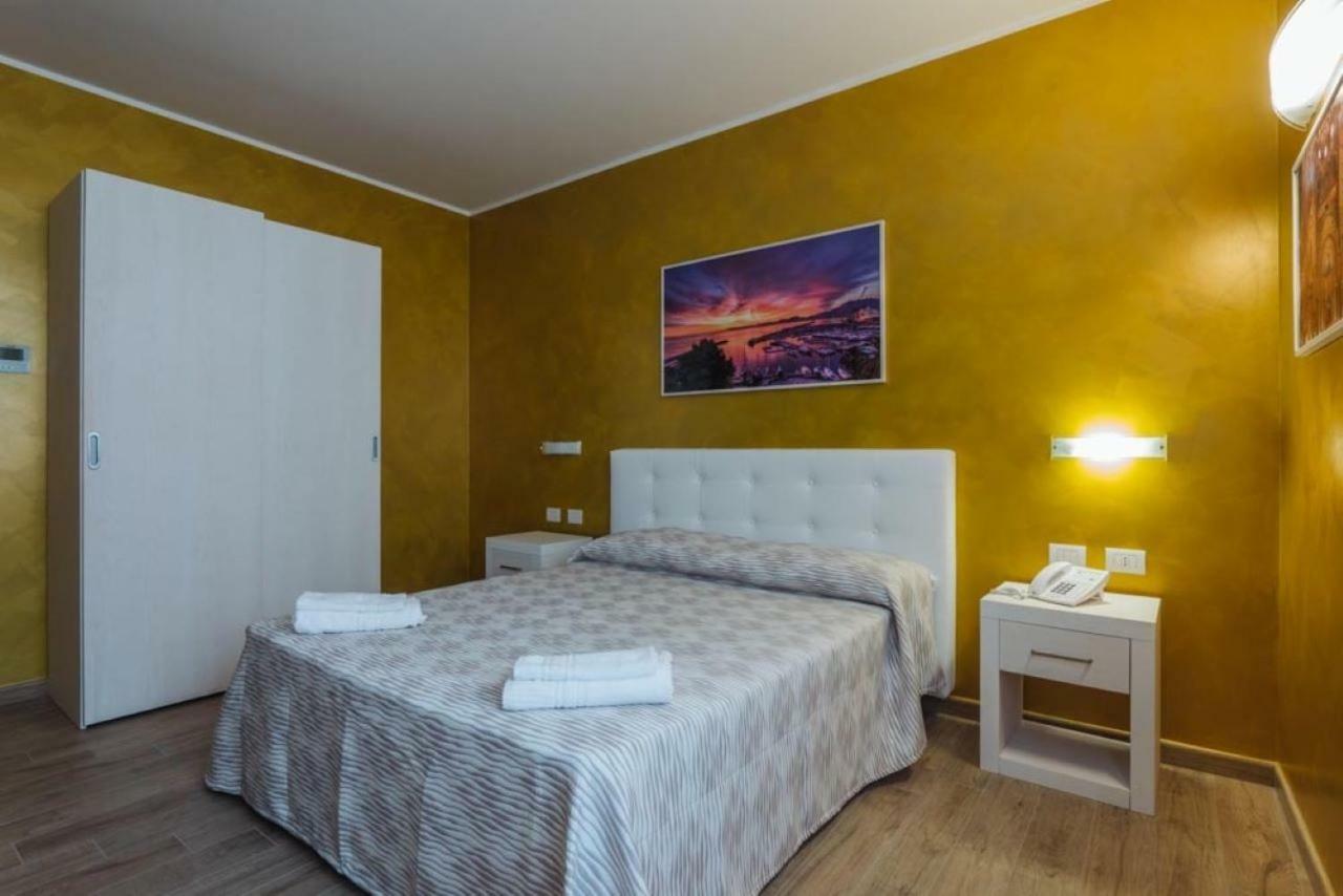 Le Vele Di Balestrate Hotel Kültér fotó