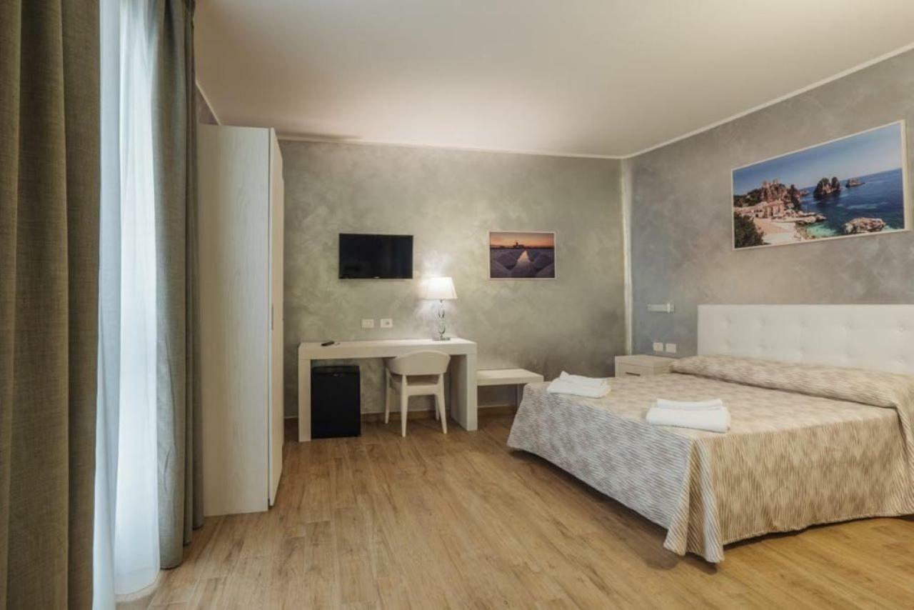 Le Vele Di Balestrate Hotel Kültér fotó